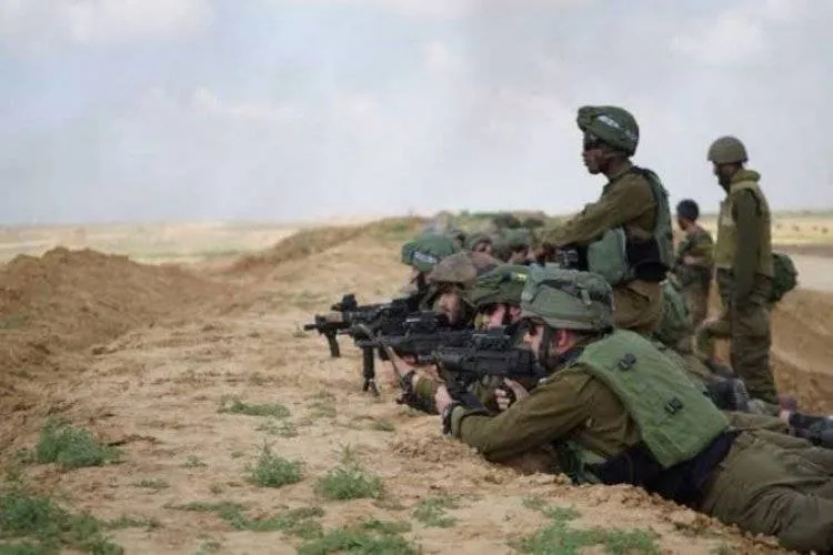 الجيش الاسرائيلي يرفع حالة التأهب في الضفة وعلى حدود غزة