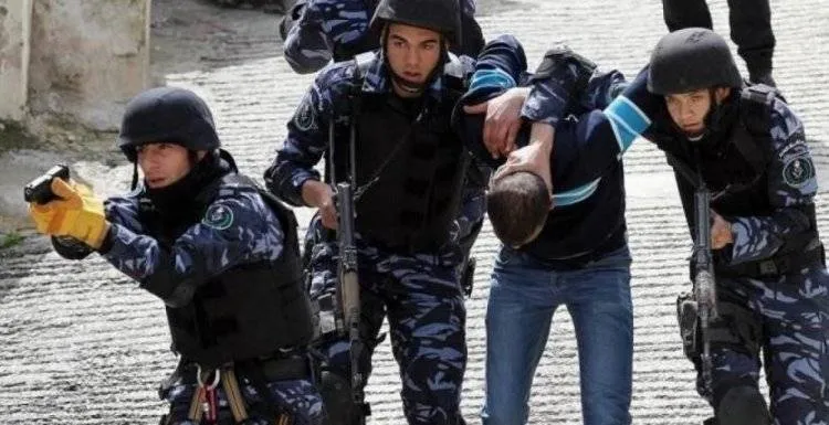 أجهزة السلطة تواصل حملتها ضد طلبة جامعة النجاح