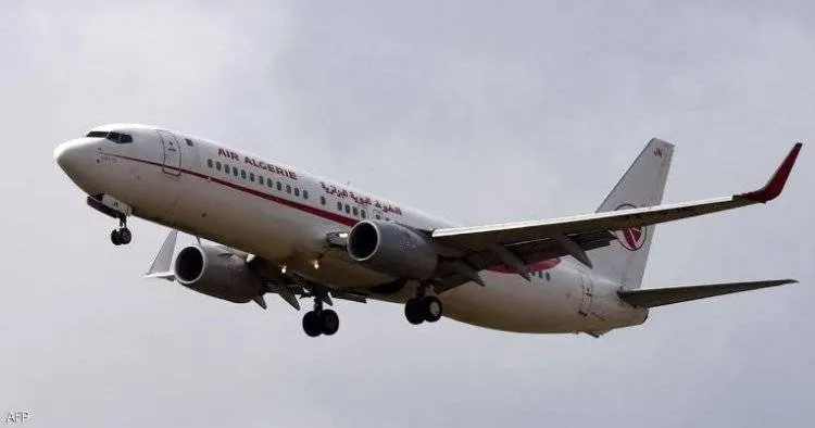 الجزائر تغلق مجالها الجوي بوجه الطائرات المغربية