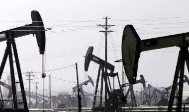 النفط عند أعلى مستوى في 3 سنوات بعد إعلان أوبك+ زيادة الإنتاج