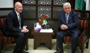 تفاصيل لقاء الرئيس عباس بالمبعوث الأمريكي في رام الله