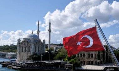 تركيا تكشف عن منظومة جديدة من الطائرات المسيرة الهجومية