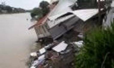 25 قتيلاً في فيضانات وانهيارات أرضية بالهند.. وتدخّل الجيش
