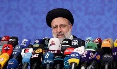 رئيسي: لن نسمح للصهاينة بتخريب علاقاتنا مع دول الجوار