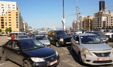 لبنان.. قطاع النقل البري يدعو إلى يوم غضب احتجاجا على ارتفاع أسعار المحروقات