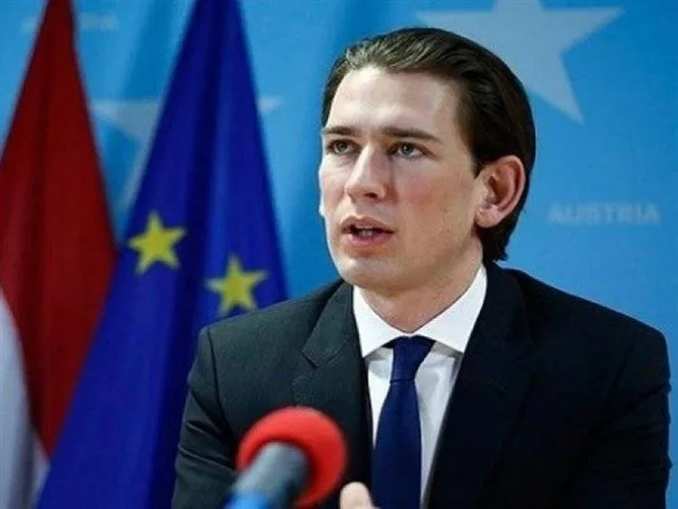 المستشار النمساوي سيباستيان كورتس يستقيل على وقع تهم بالفساد 