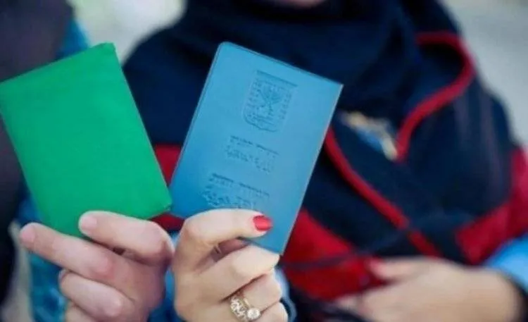 حسين الشيخ: سيتم اليوم الإعلان عن 4 آلاف اسم حصلوا على "لم الشمل"