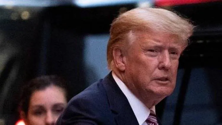 ترامب ينتقد التغطية الإعلامية الإيجابية لموت لكولن باول