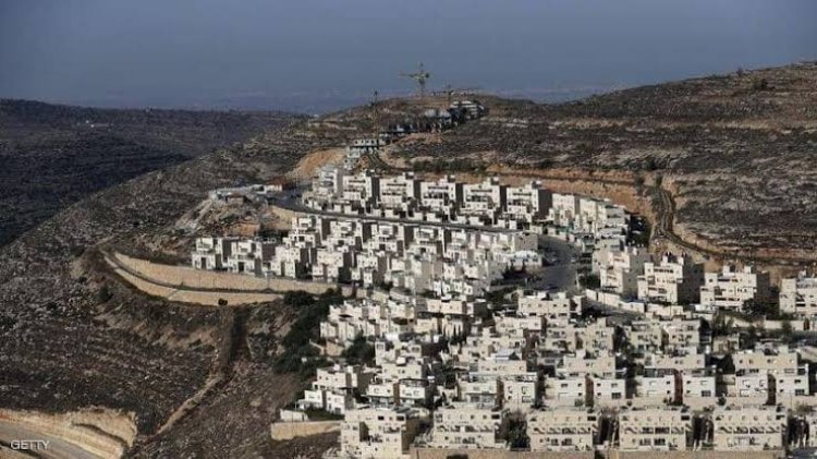 الاحتلال يؤجل المصادقة على بناء آلاف الوحدات الاستيطانية بالضفة الغربية
