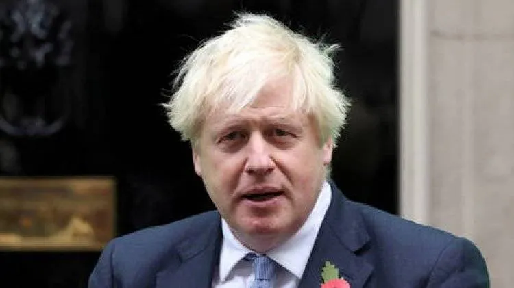 جونسون يحذر من انهيار الحضارة العالمية بسرعة انهيار الإمبراطورية الرومانية