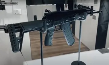 كلاشينكوف  تكشف عن أحدث رشاشاتها