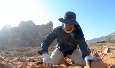 السعودية..علماء الآثار ينقبون عن ممالك منسية وسط جبال العلا