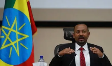 أبي أحمد يحذر من محاولات دفع إثيوبيا إلى مسار سوريا وليبيا