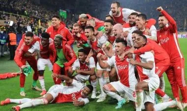 دوري الأبطال.. أياكس يقلب الطاولة على دورتموند ويتأهل إلى دور الـ16