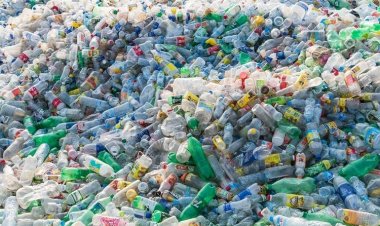 شركات عالمية تبدأ بتحويل نفايات البلاستيك إلى وقود