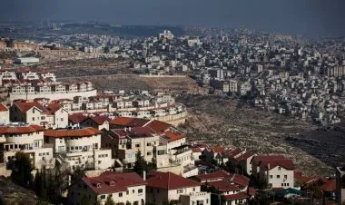 وزير فلسطيني سابق متهم بتسويق منتجات إسرائيلية على أنها فلسطينية