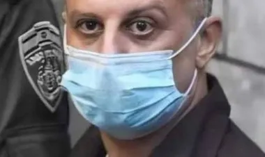 الاسير الفلسطيني يعقوب قادري يتعرض للضرب بسبب ادلائه بتصريح عقب انتهاء جلسة محاكمته