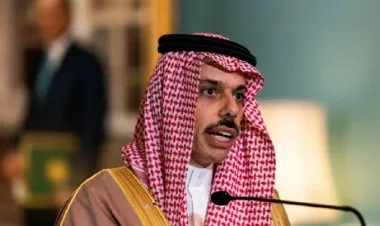 السعودية تقرر عدم التعامل مع حكومة لبنان الحالية