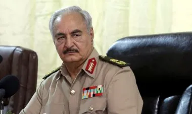 القضاء العسكري الليبي يحكم بالإعدام غيابيا على حفتر