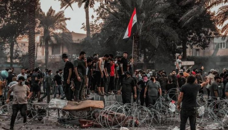 الكاظمي يوجه بتحقيق في أحداث المنطقة الخضراء ببغداد