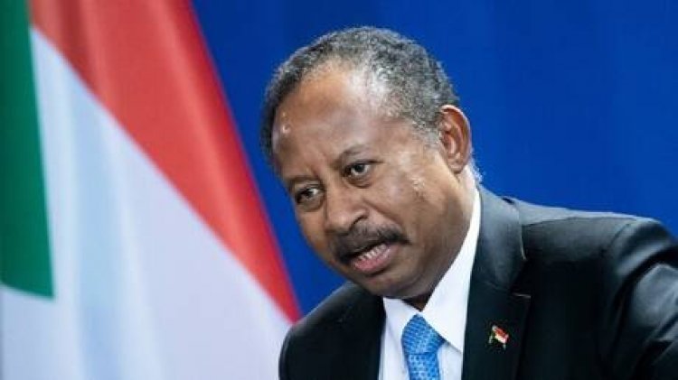 وفد الجامعة العربية يلتقي رئيس الوزراء السوداني المعزول عبدالله حمدوك في الخرطوم