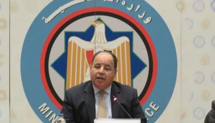 مصر : ضغوط على الموازنة وخشية من الاقتراض