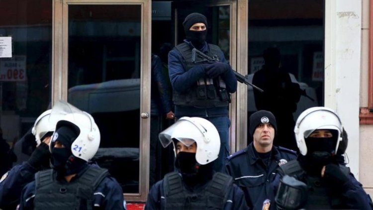 تركيا: اعتقال شخصين في شبكة لاغتيال المنشقين الشيشانيين