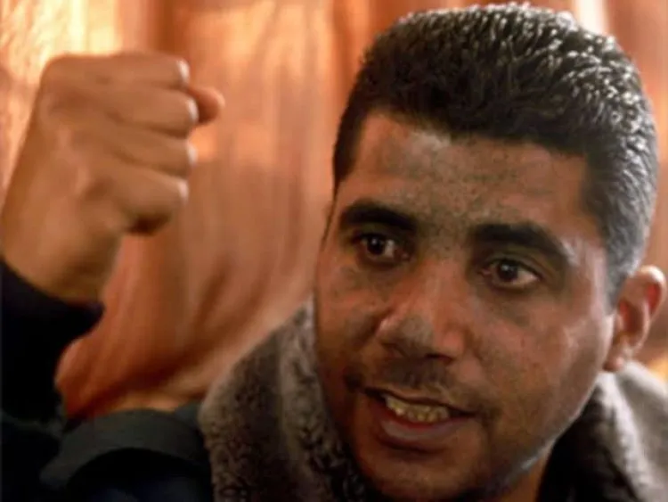 سلطات الاحتلال تواصل عزل الأسير زكريا الزبيدي بظروف صعبة للغاية