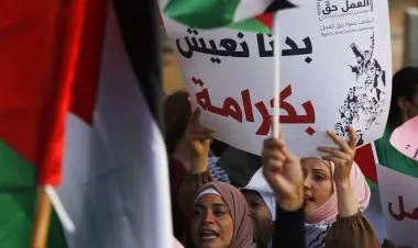 لبنان يسمح للاجئين الفلسطينيين بممارسة مهن كانت ممنوعة عليهم