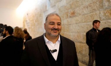 ادانات فلسطينية لتصريحات منصور عباس المنحازة للرواية الصهيونية