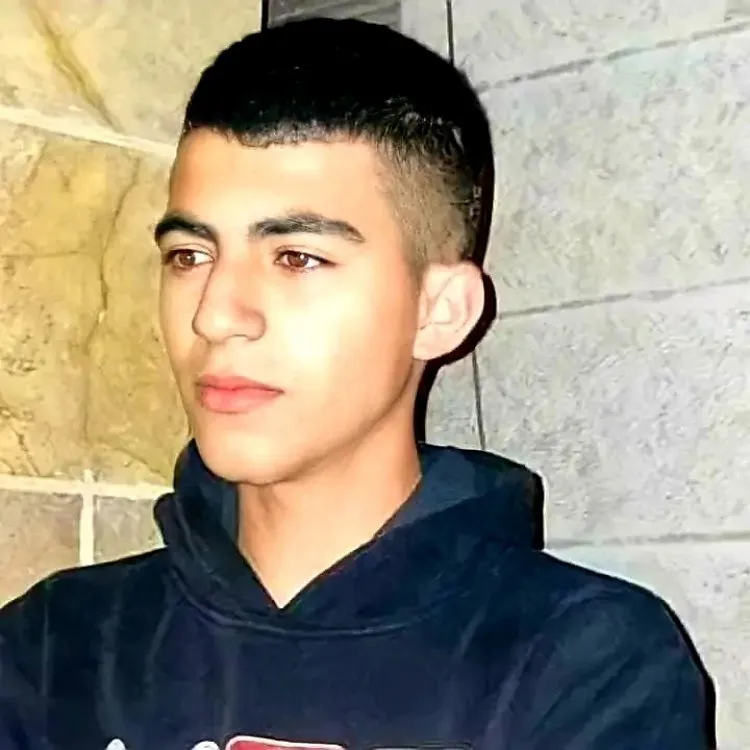 ارتقاء الفتى محمد نضال يونس 15 عام متأثراً بجراحه بزعم الاحتلال تنفيذه عملية دهس