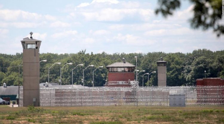 إغلاق جميع السجون الفيدرالية في الولايات المتحدة مؤقتاً تزامنا مع تنصيب جو بايدن