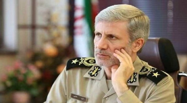 وزير دفاع ايران: سنرد بشكل ساحق على أدنى خطأ في حسابات الاعداء