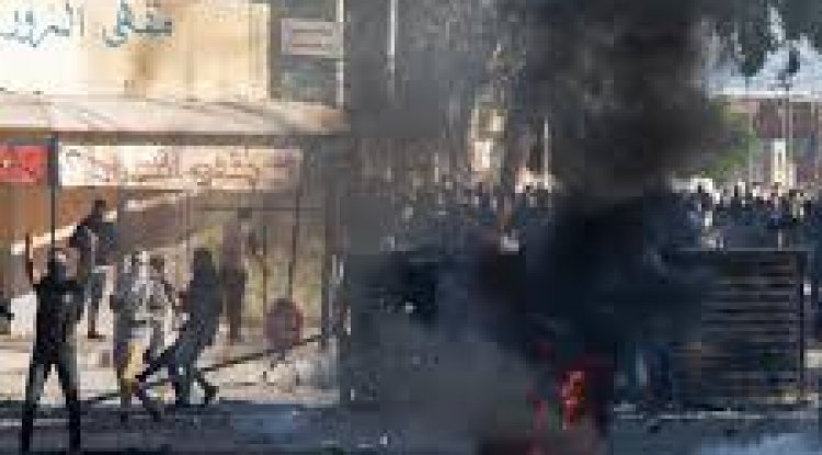 احتجاجات تونس ترفع مطالب سياسية