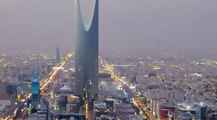 سماع دوي انفجار في الرياض