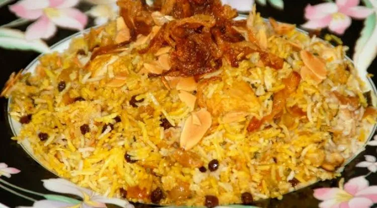 الرشتة المبكبك:  أكلة ليبية