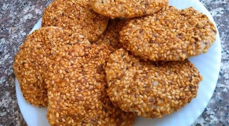 البرازق بالفستق الحلبي