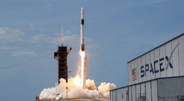 السلطات الأمريكية تباشر التحقيق في انفجار مركبة SpaceX