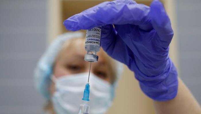 الجزائر تبدأ التطعيم ضد كورونا