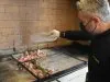 كباب القطايف.. ابتكار تركي جديد لحلويات مشوية على الفحم