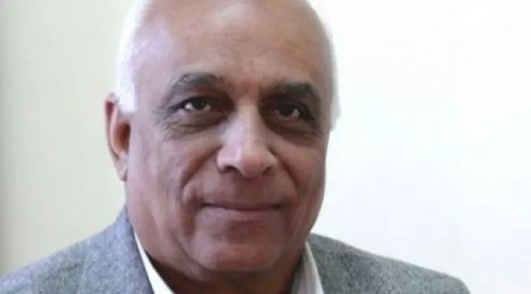 وفاة البروفيسور عبد الستار قاسم  متأثرا بإصابته بكورونا