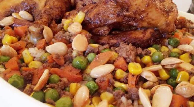 الأوزي بالدجاج