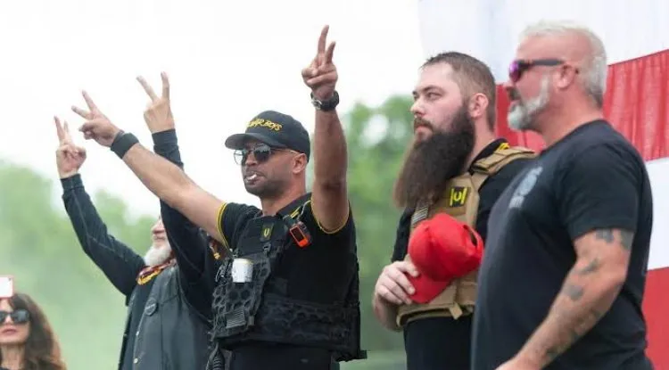 كندا تصنف "براود بويز" اليمينية جماعة "إرهابية"