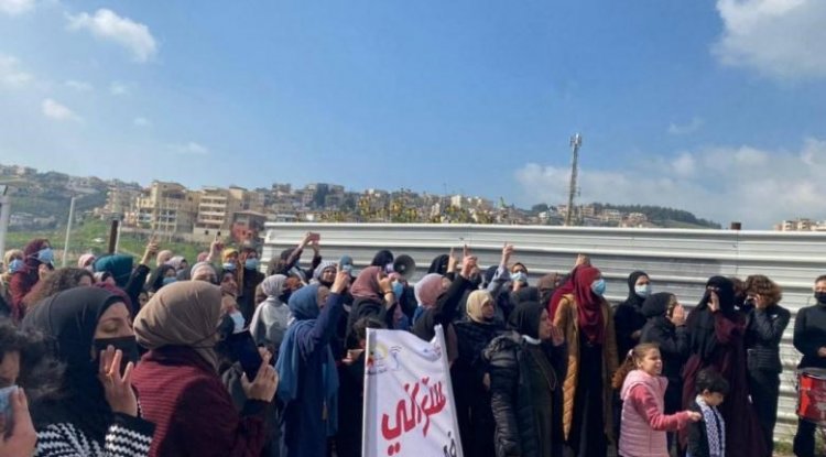 فلسطينيو الداخل يتظاهرون بعد مقتل شاب فلسطيني على يد الشرطة الإسرائيلية