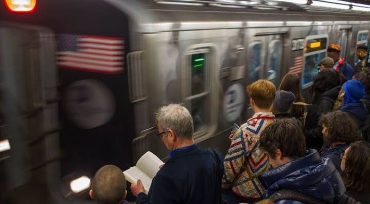 شرطة نيويورك تنتشر بحثا عن "سفاح" قطارات الأنفاق