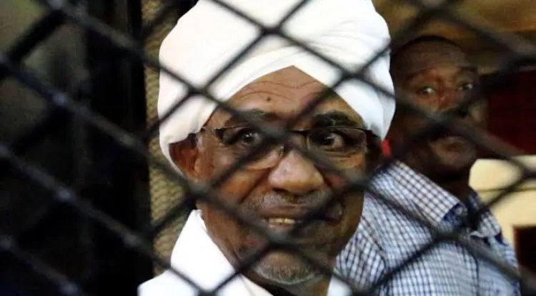 عمر البشير: لست نادماً على شيء