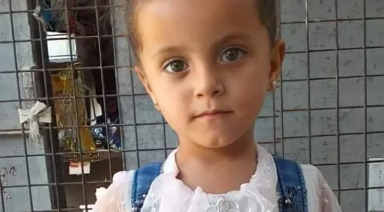 جريمة تهز الرقة السورية: وحوش بشرية تقتل طفلة، وترسل جثتها  إلى أهلها في حقيبة