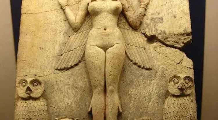 فقه العلاقة بين العربية والاكدية والسومرية:ربة العرب دلبات مثالا 