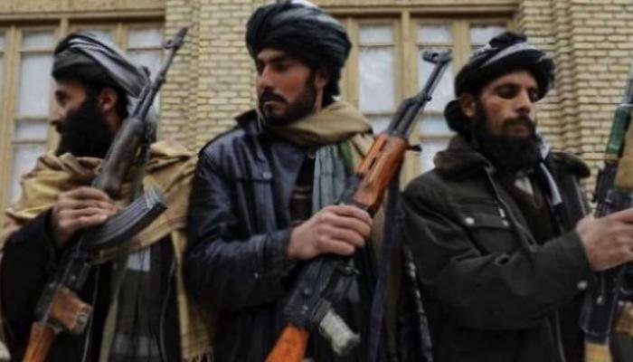 إدارة بايدن تؤكد قوة علاقاتها العسكرية بحكومة كابل، وطالبان تستنفر مقاتليها