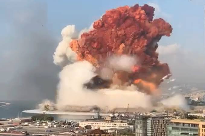 شركة ألمانية تنقذ بيروت من كارثة مشابهة لكارثة إنفجار المرفأ